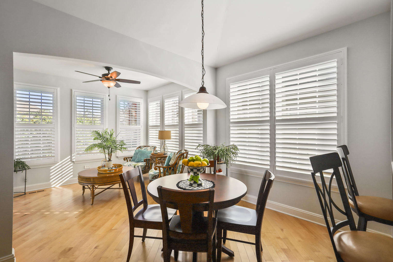 2628 Drexel Drive, Naperville, IL 60564