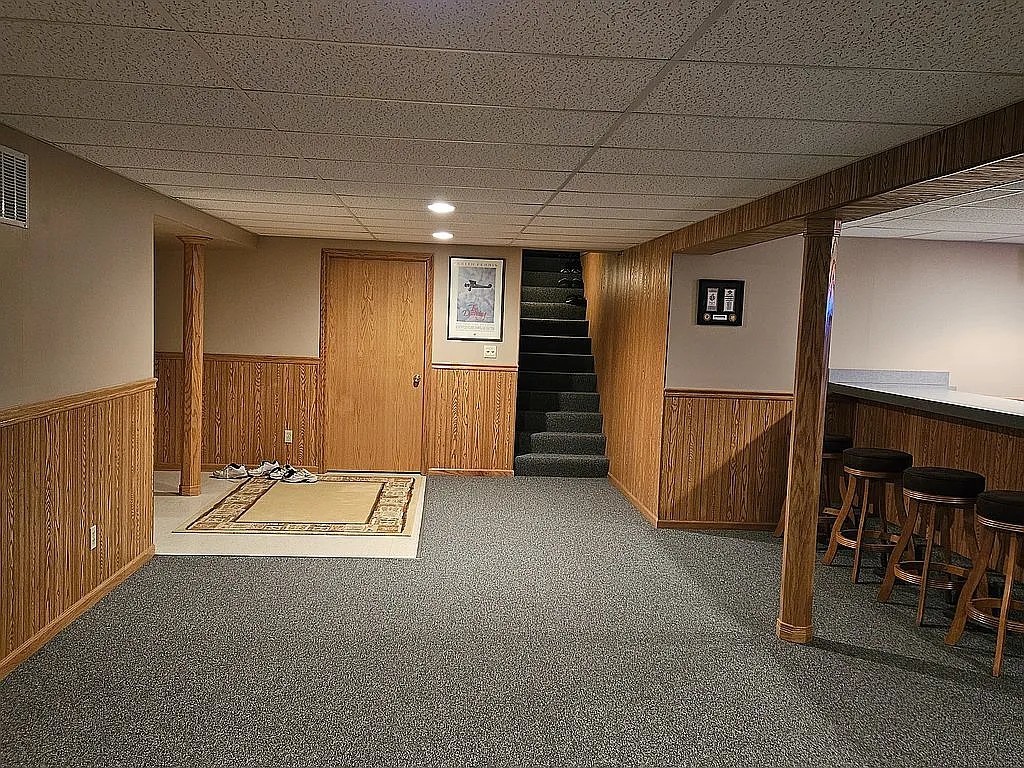 18816 S Chestnut Drive, Shorewood, IL 60404