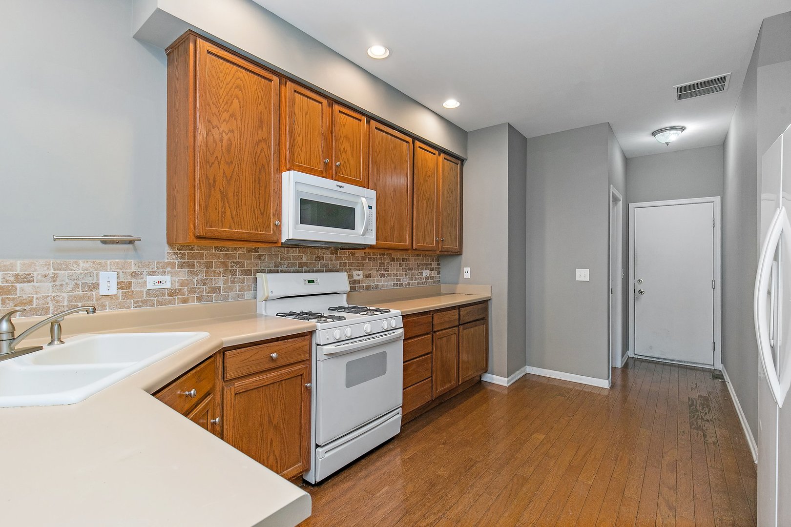 3516 BLUE RIDGE Court, Carpentersville, IL 60110