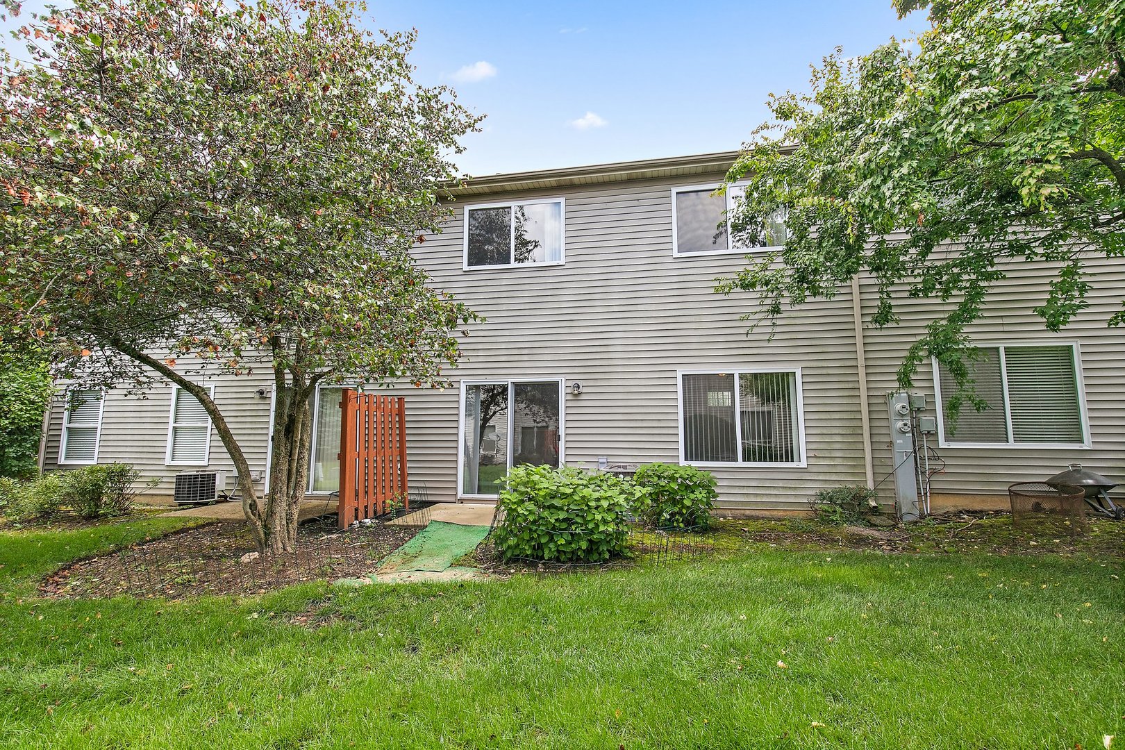 3516 BLUE RIDGE Court, Carpentersville, IL 60110