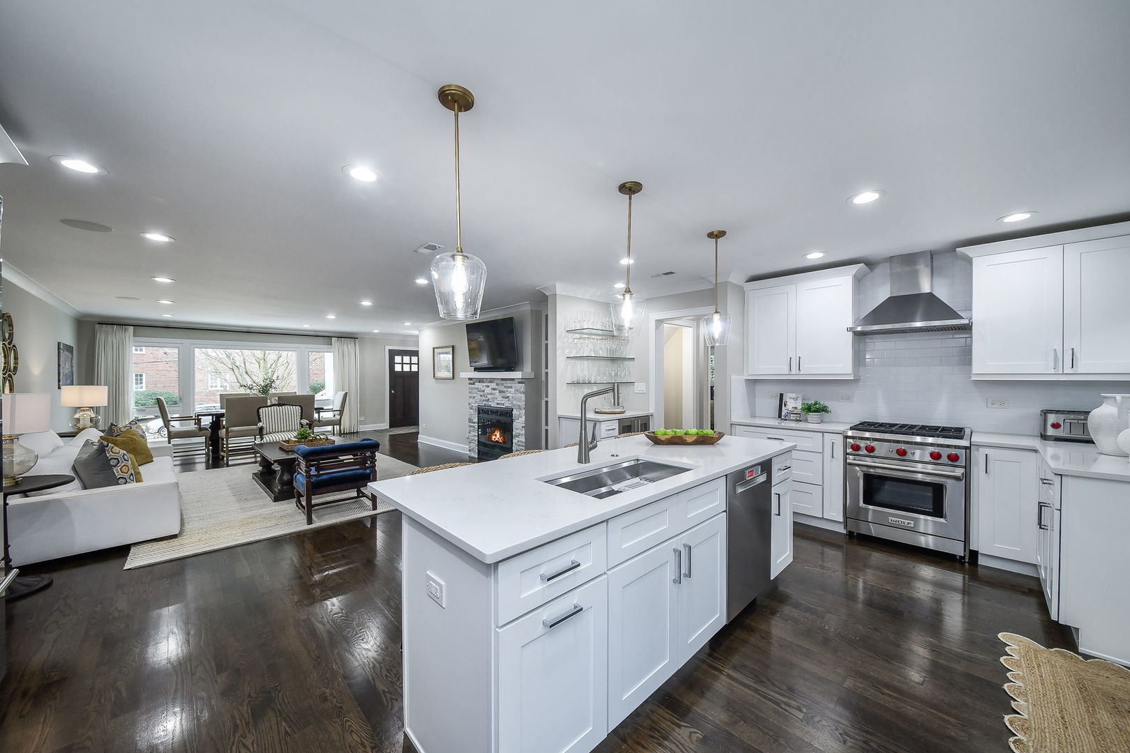 520 Anthony Street #520, Glen Ellyn, IL 60137