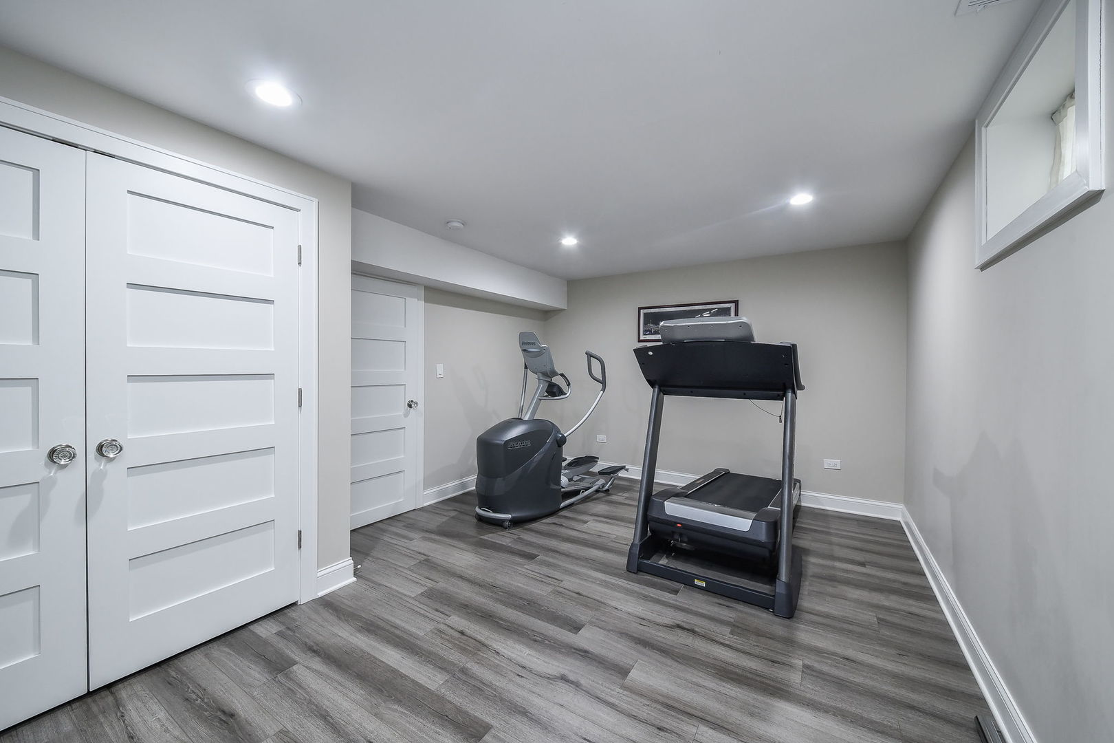 520 Anthony Street #520, Glen Ellyn, IL 60137