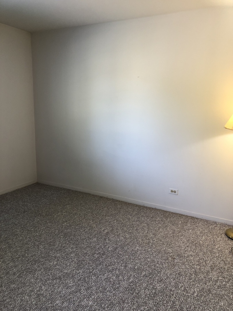 353 Le Parc Circle #353, Buffalo Grove, IL 60089