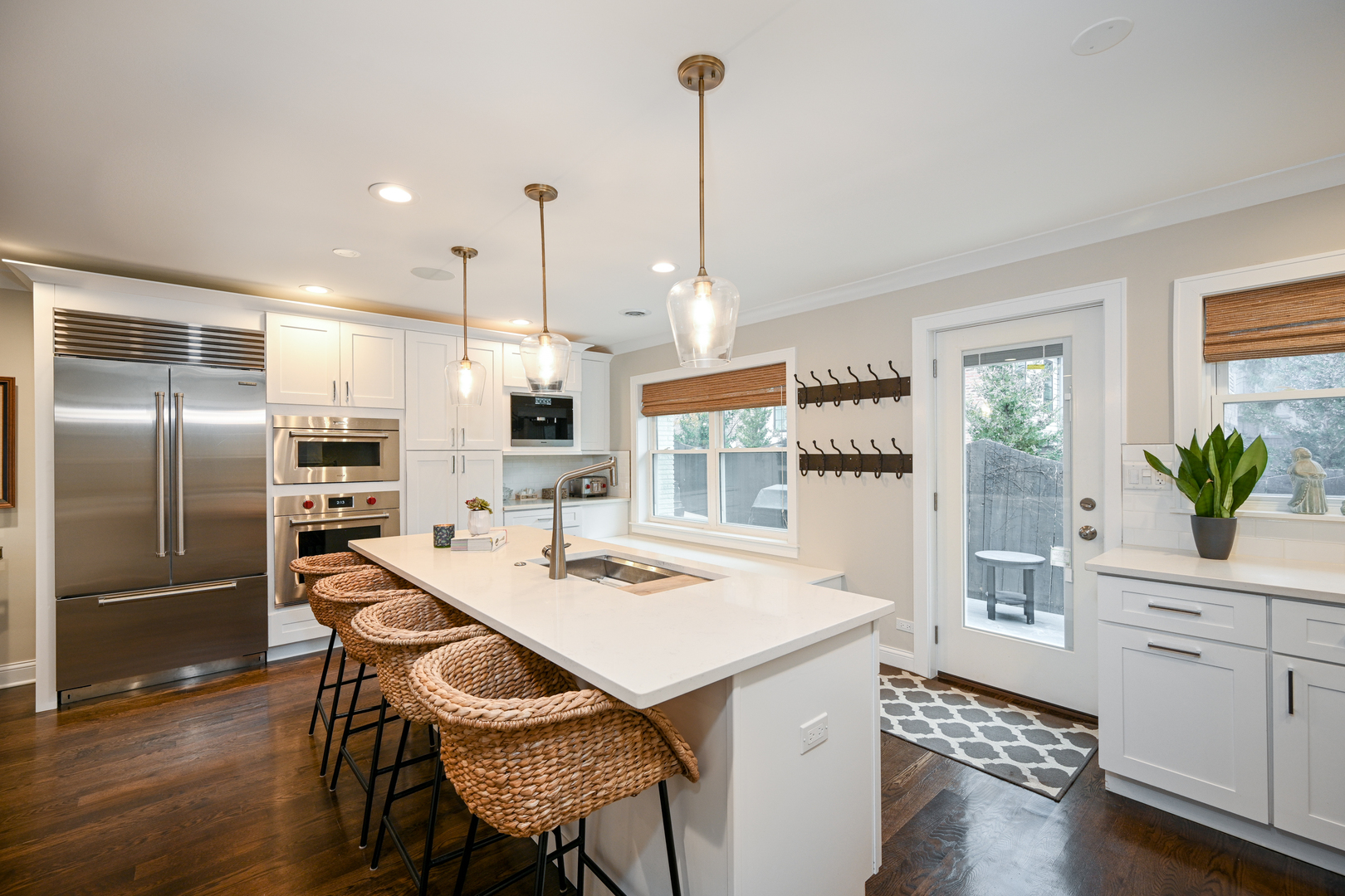 530 Anthony Street #530, Glen Ellyn, IL 60137