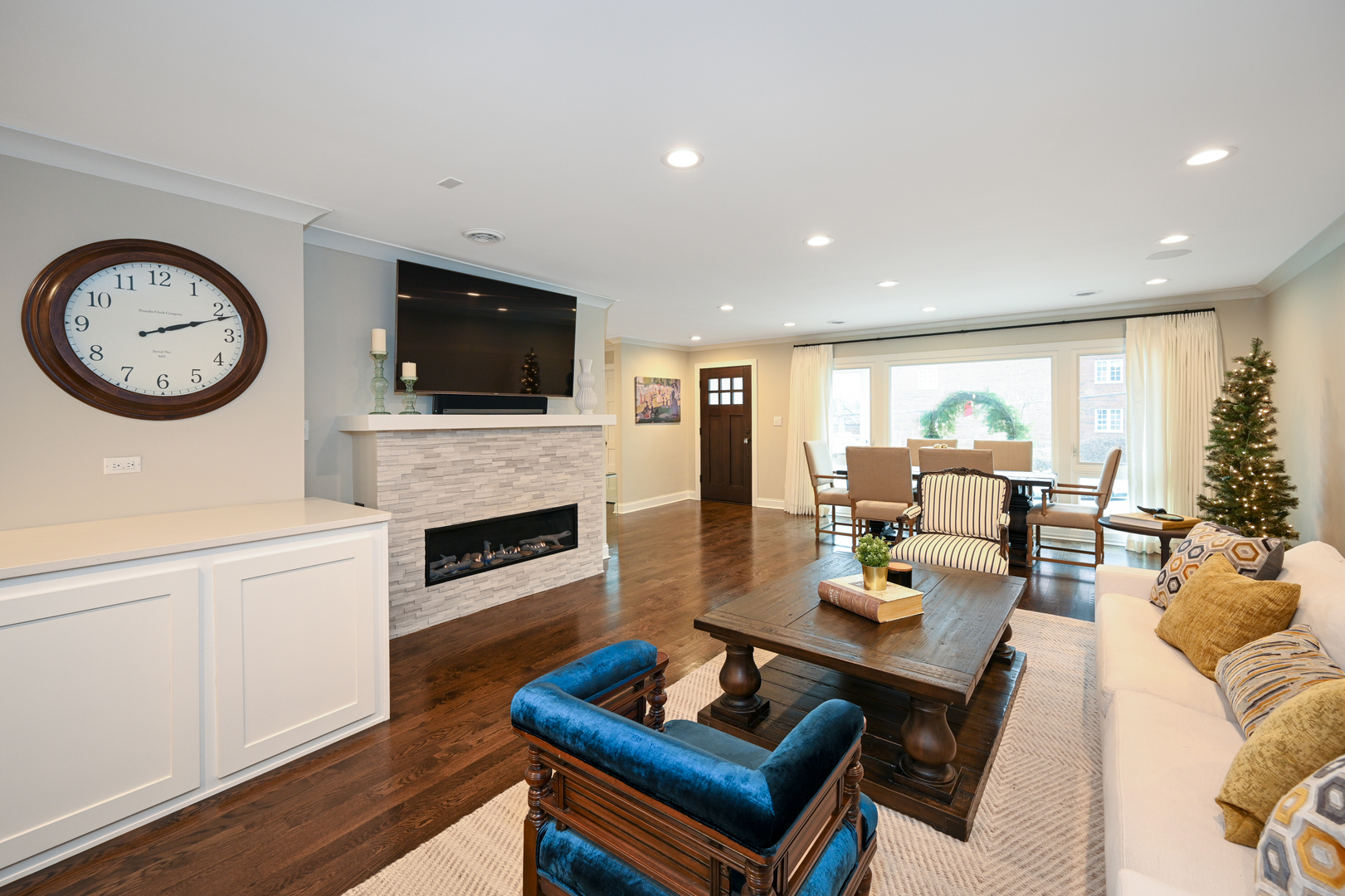 530 Anthony Street #530, Glen Ellyn, IL 60137