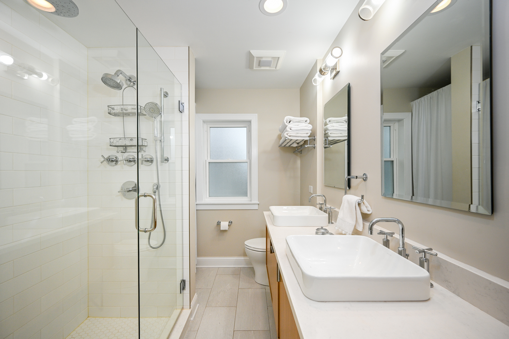 530 Anthony Street #530, Glen Ellyn, IL 60137