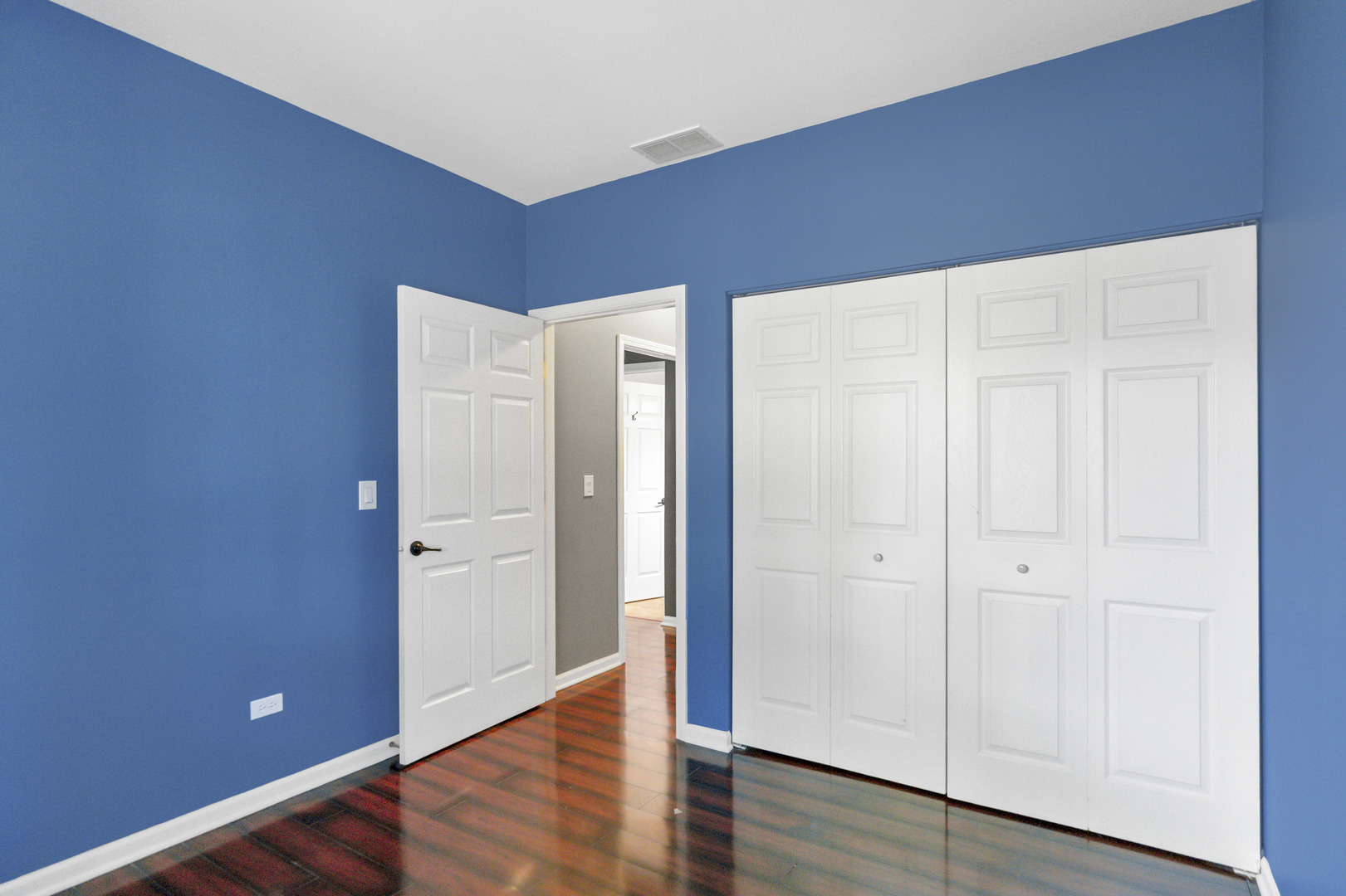 1949 Blackberry Lane #1949, Hoffman Estates, IL 60169