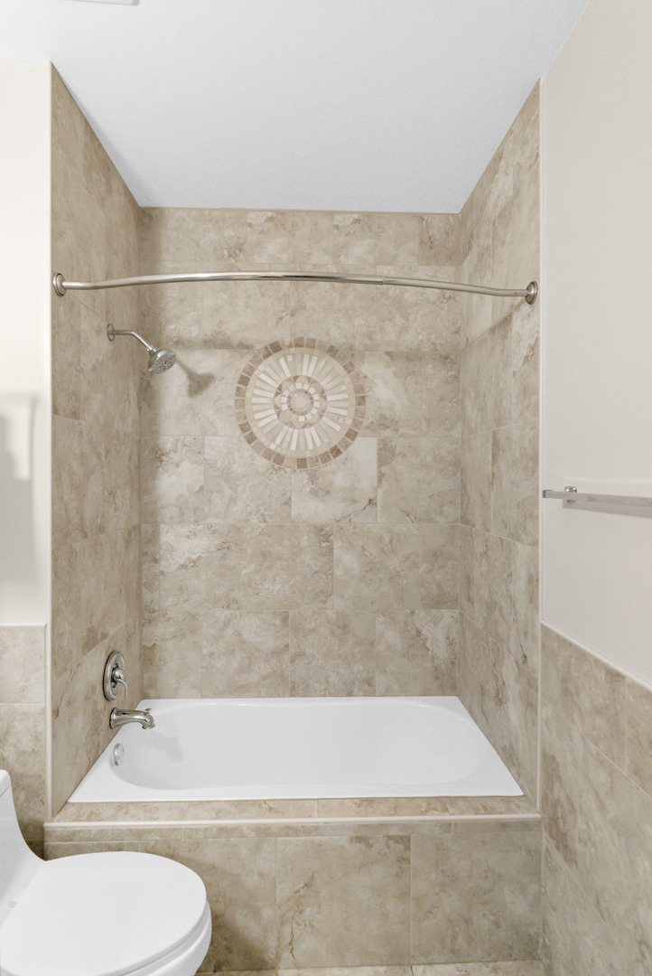 1949 Blackberry Lane #1949, Hoffman Estates, IL 60169