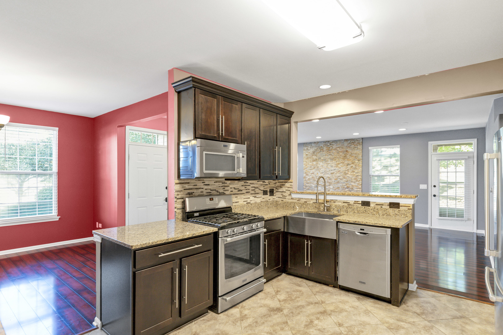 1949 Blackberry Lane #1949, Hoffman Estates, IL 60169