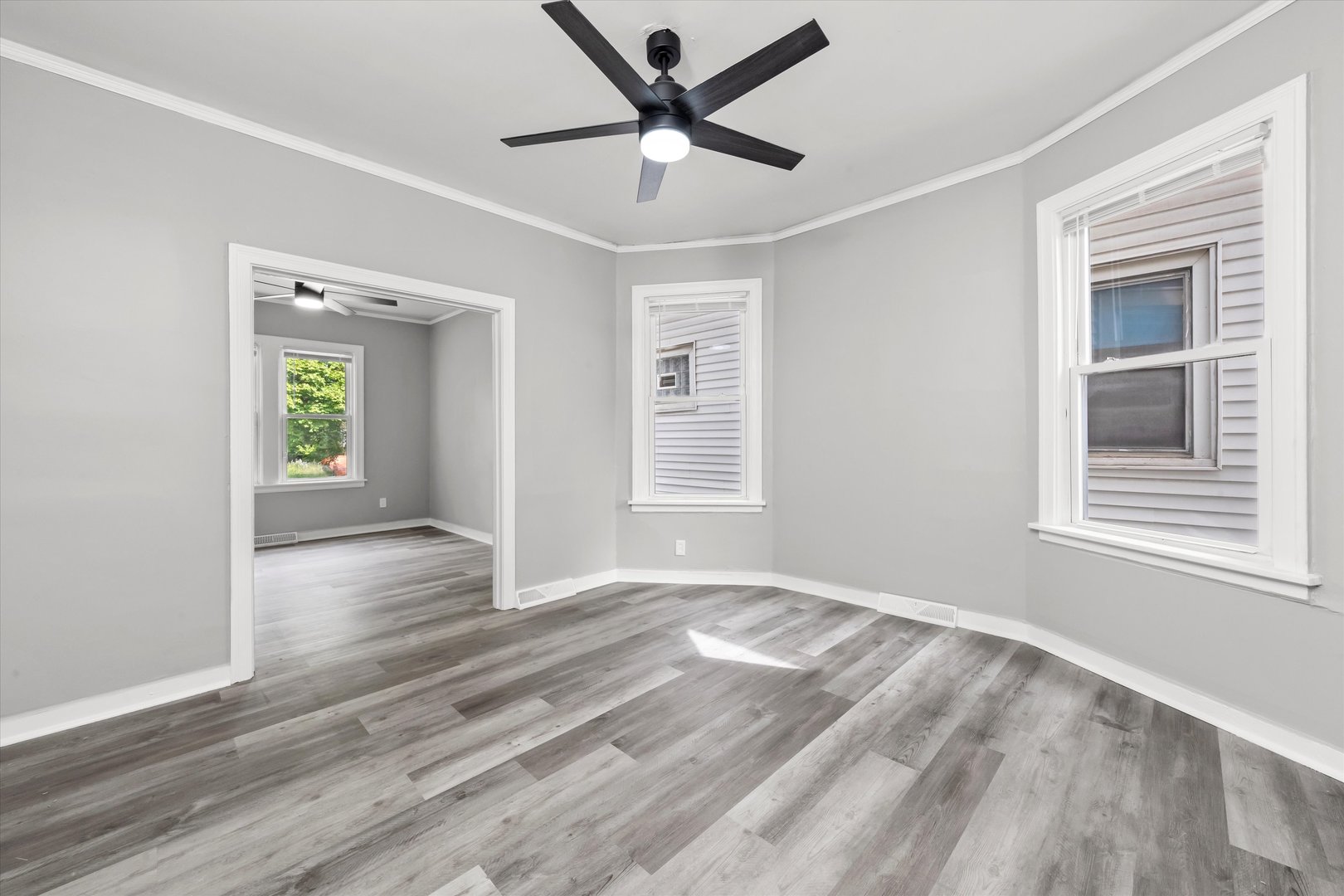 27 E 117th Place, Chicago, IL 60628