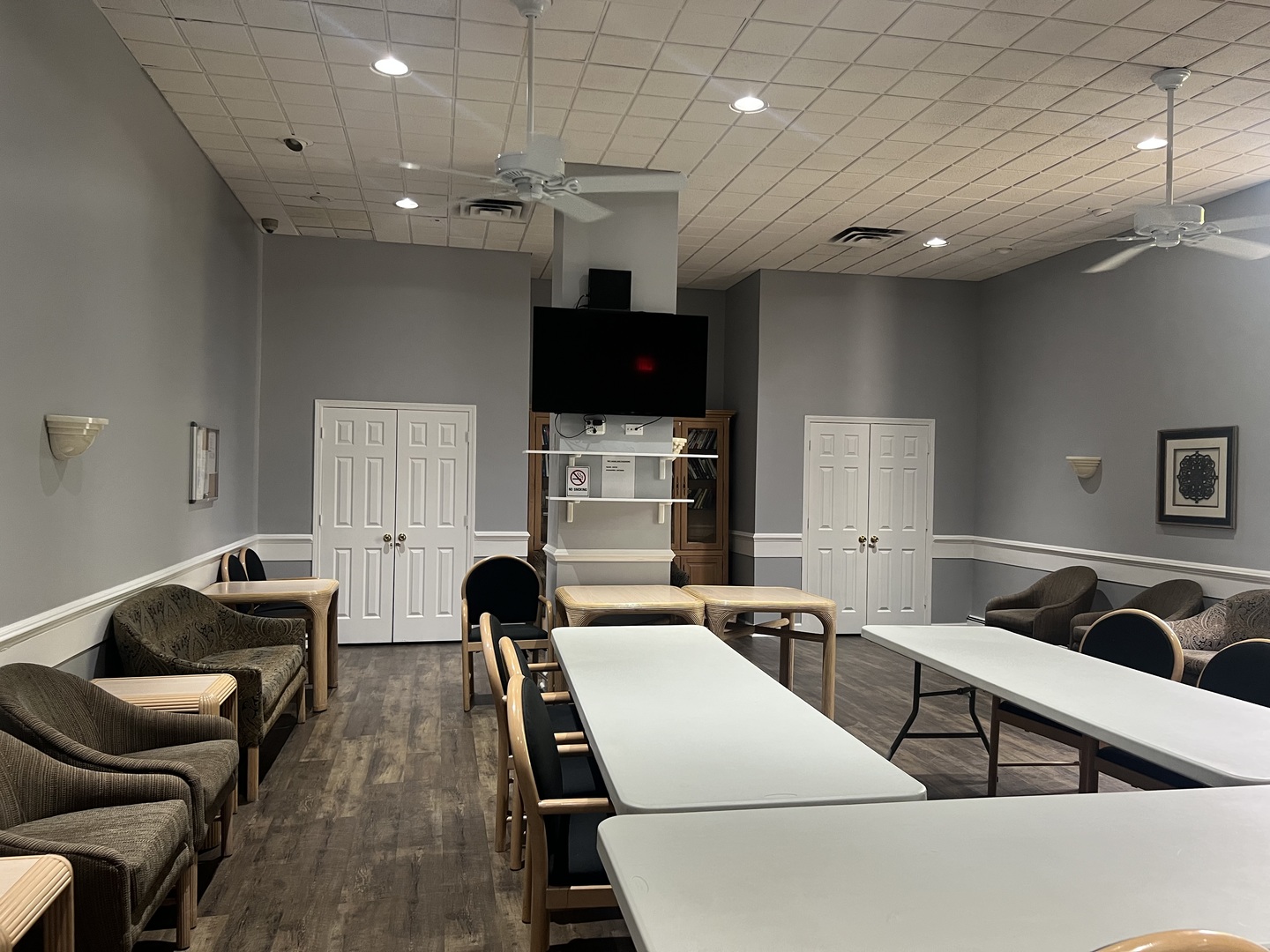 20 N Tower Road #12E, Oak Brook, IL 60523