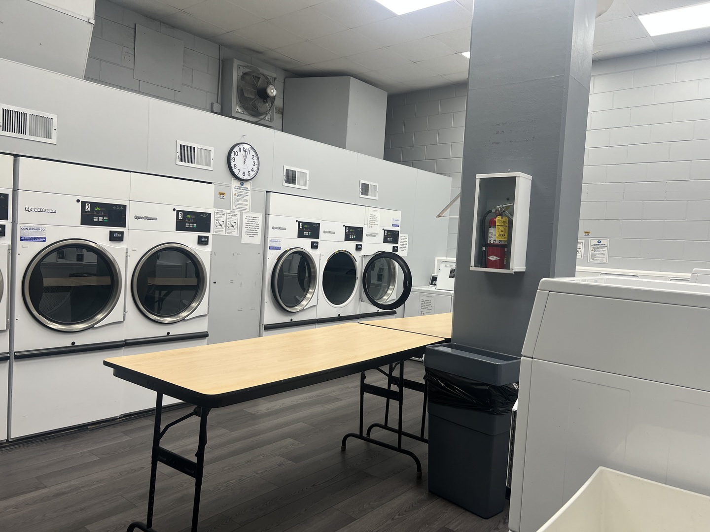 20 N Tower Road #12E, Oak Brook, IL 60523