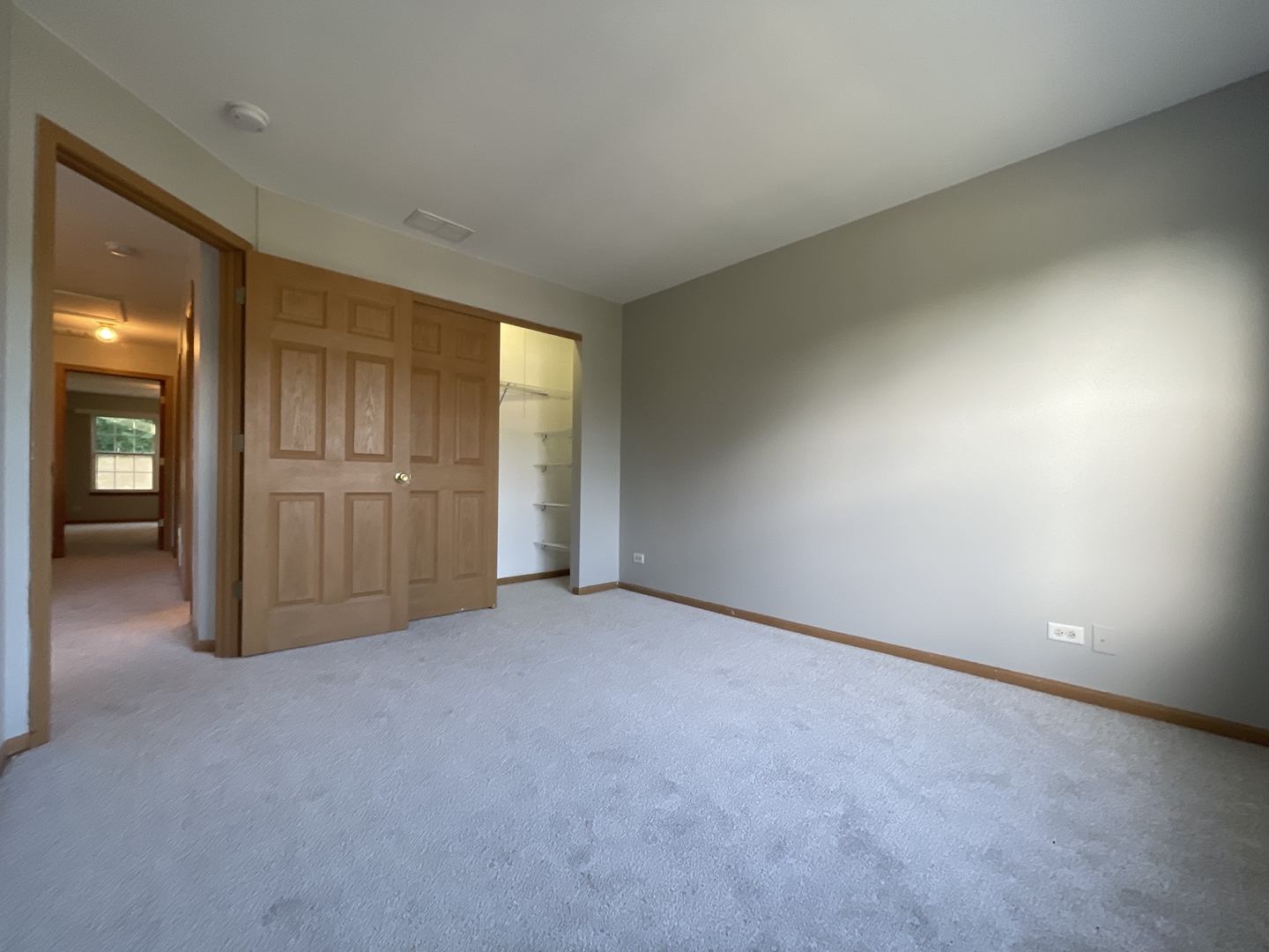 1207 Brookdale Drive, Carpentersville, IL 60110