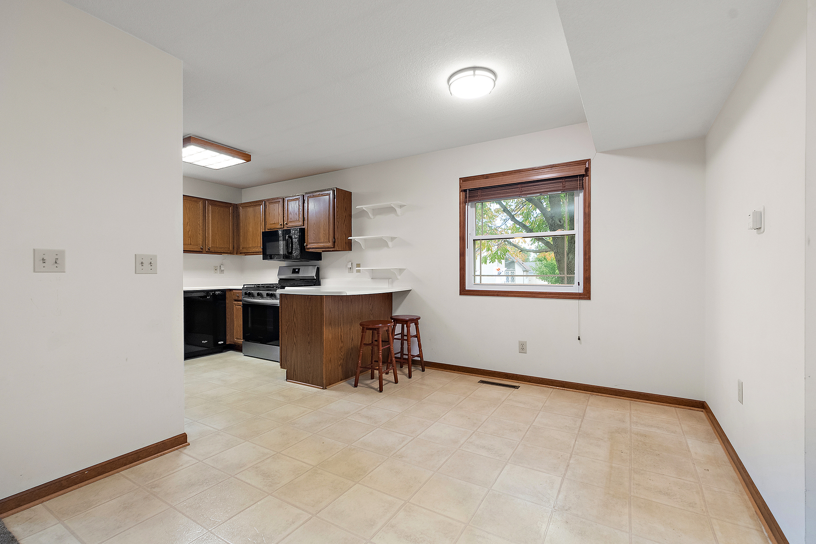 1394 E Armour Road, Bourbonnais, IL 60914