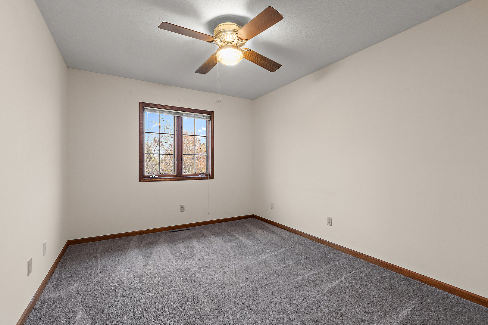 1394 E Armour Road, Bourbonnais, IL 60914