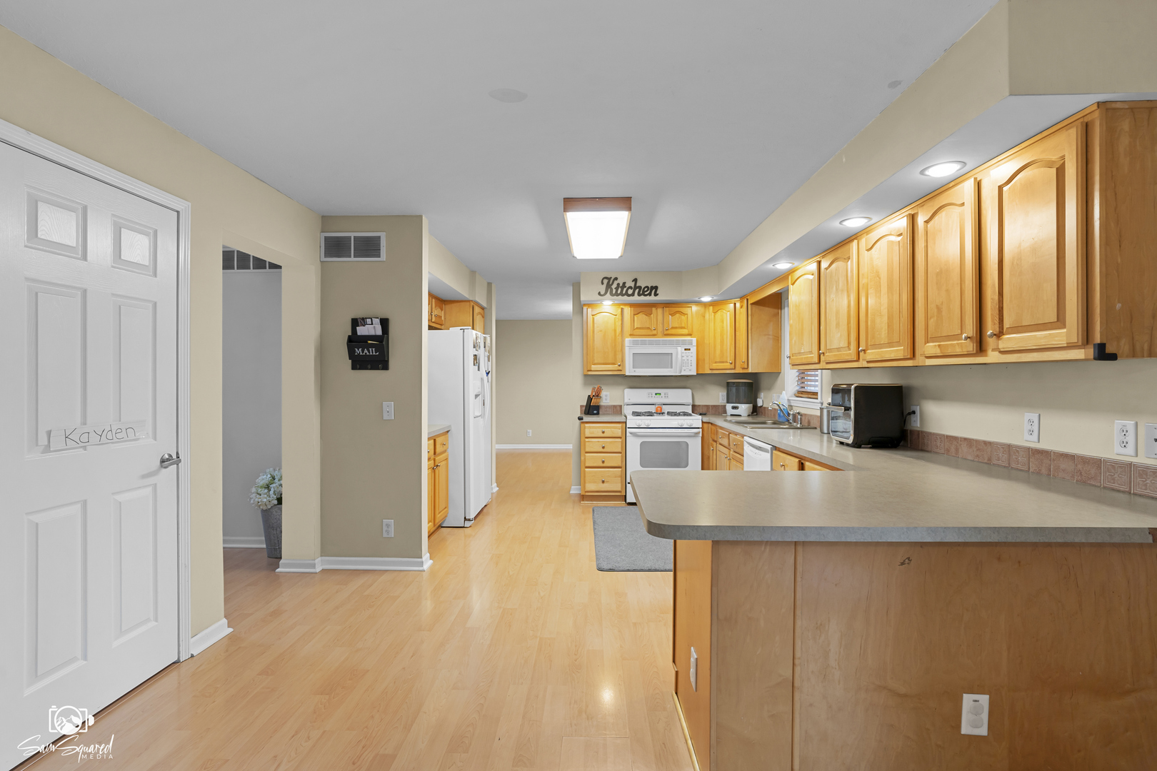 999 W Cermak Road, Braidwood, IL 60408