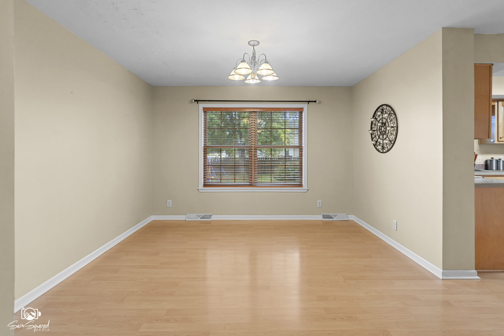 999 W Cermak Road, Braidwood, IL 60408