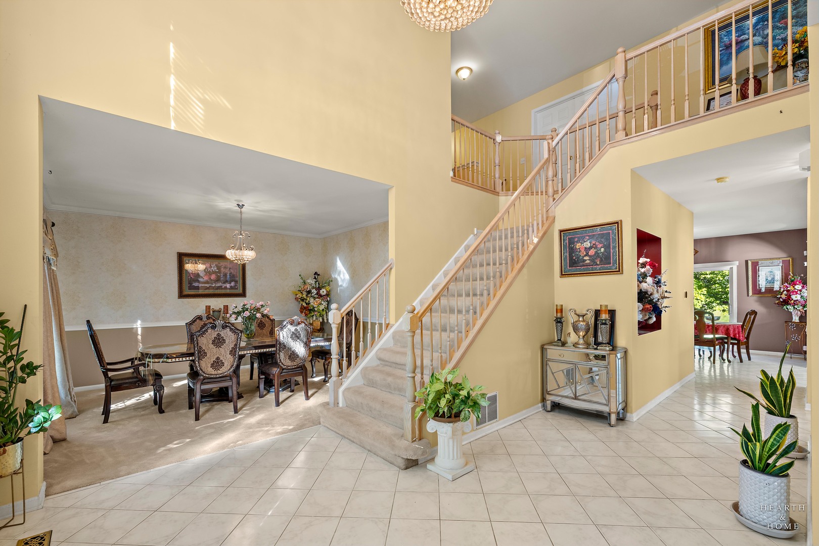 7 Shoal Creek Court, Lake In The Hills, IL 60156