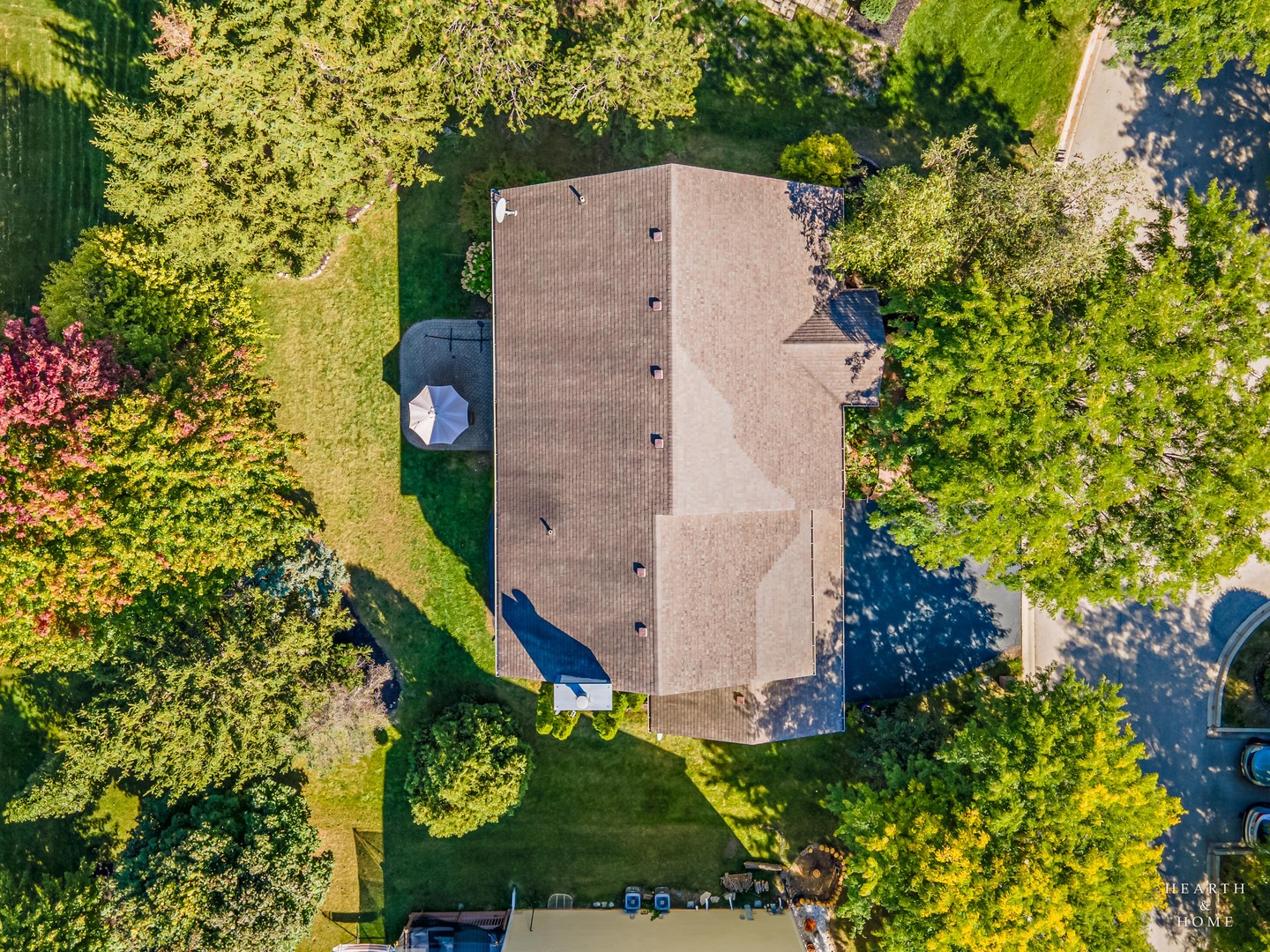 7 Shoal Creek Court, Lake In The Hills, IL 60156