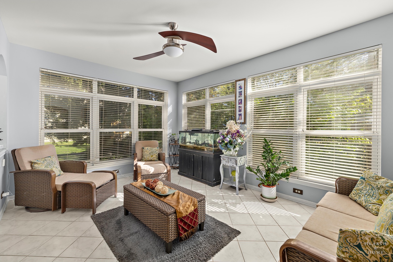 7 Shoal Creek Court, Lake In The Hills, IL 60156