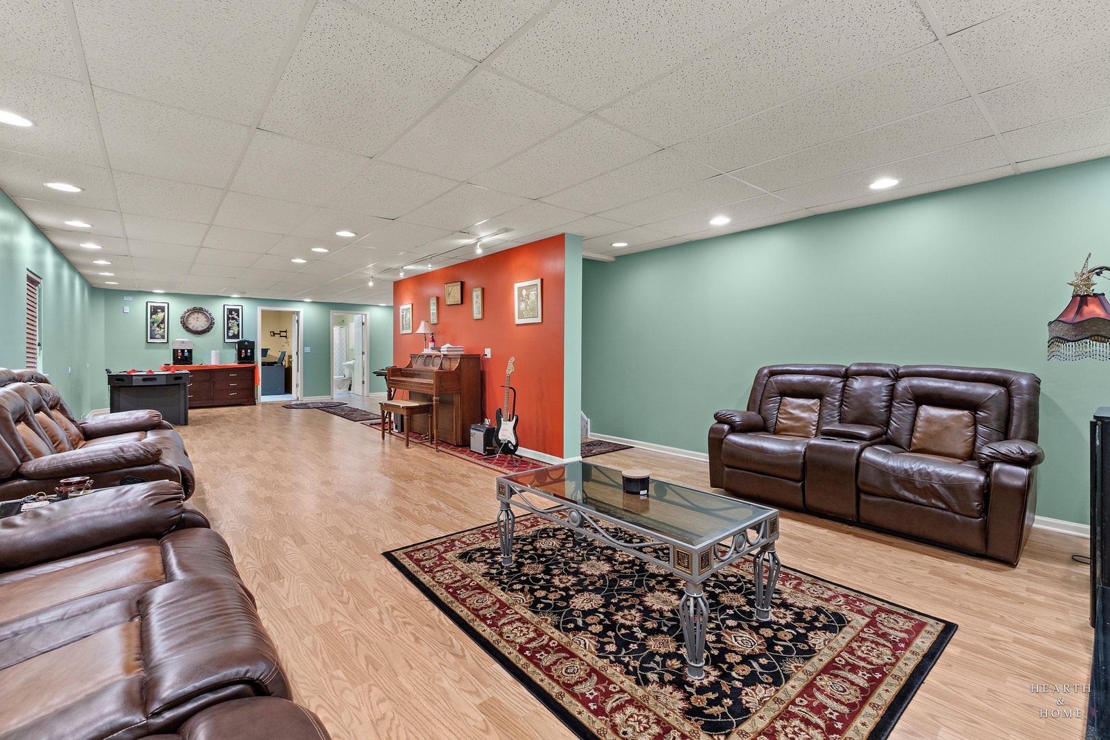 7 Shoal Creek Court, Lake In The Hills, IL 60156