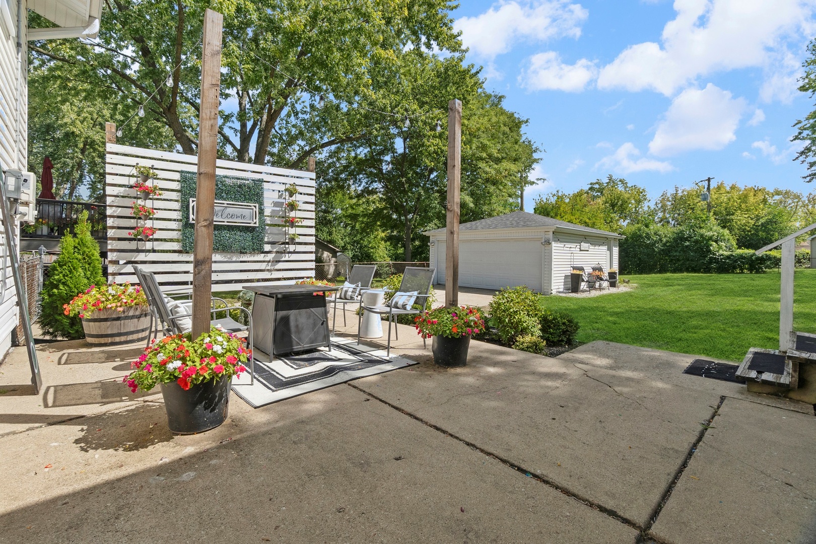 1345 Jefferson Road, Hoffman Estates, IL 60169