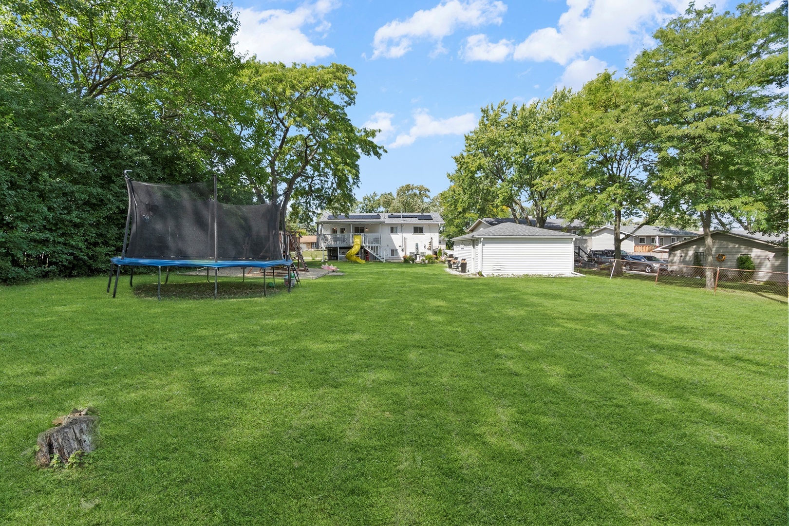 1345 Jefferson Road, Hoffman Estates, IL 60169