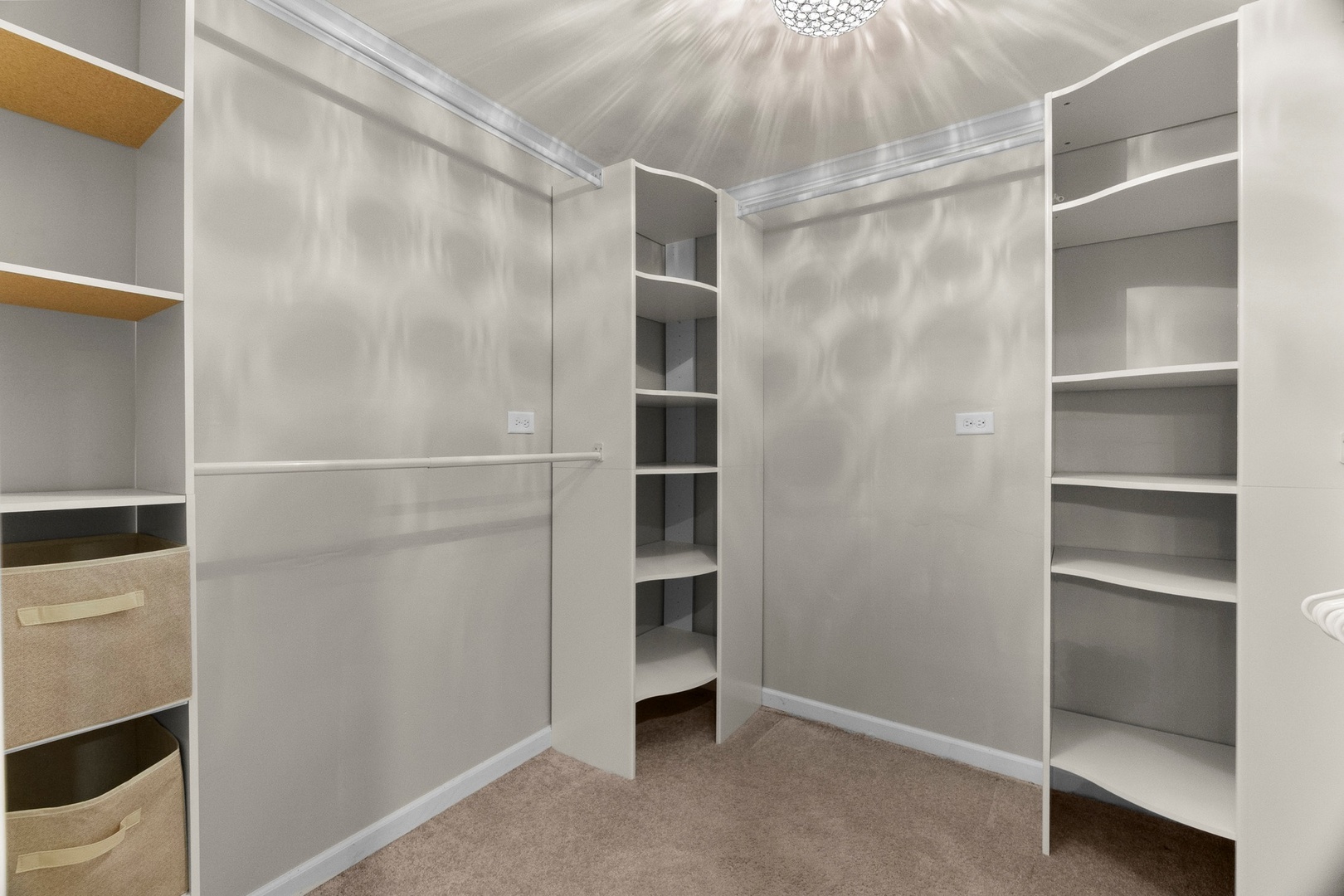 1345 Jefferson Road, Hoffman Estates, IL 60169