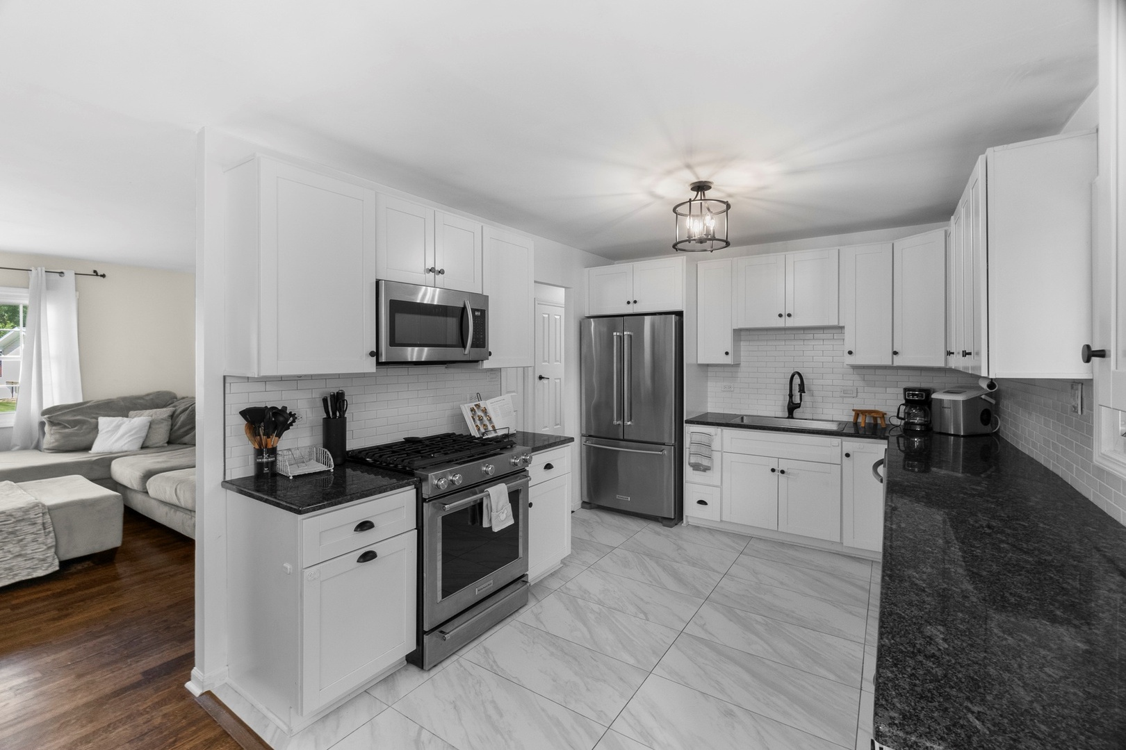 1345 Jefferson Road, Hoffman Estates, IL 60169