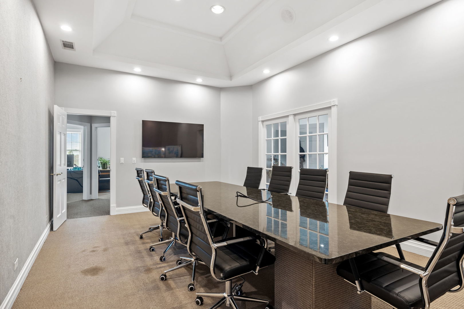 611 W JEFFERSON Street #202, Shorewood, IL 60404