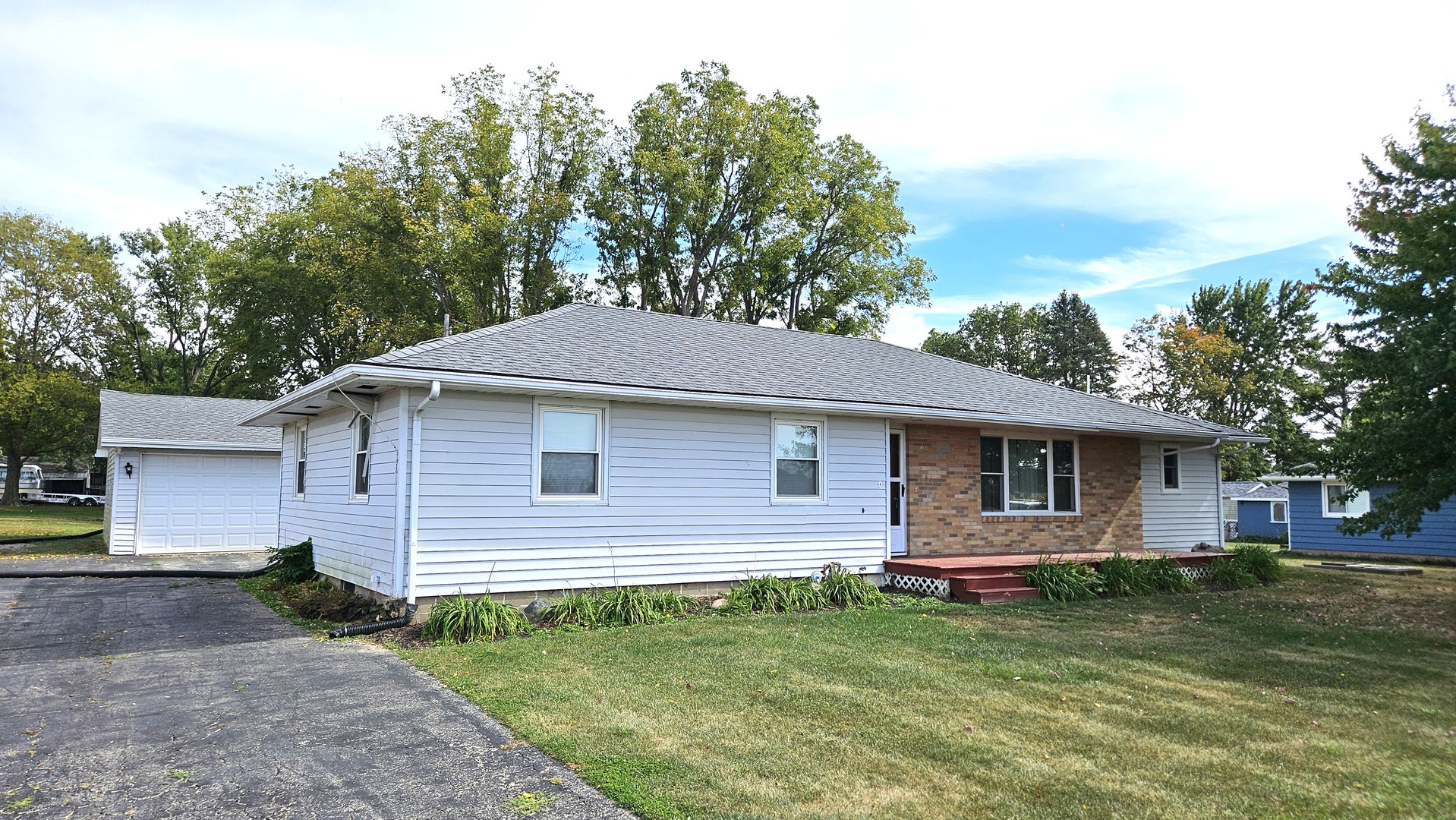 2946 Locust Street, Seward, IL 61077