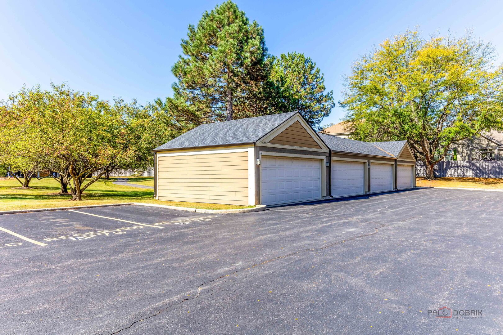 127 Glengarry Drive #307, Bloomingdale, IL 60108