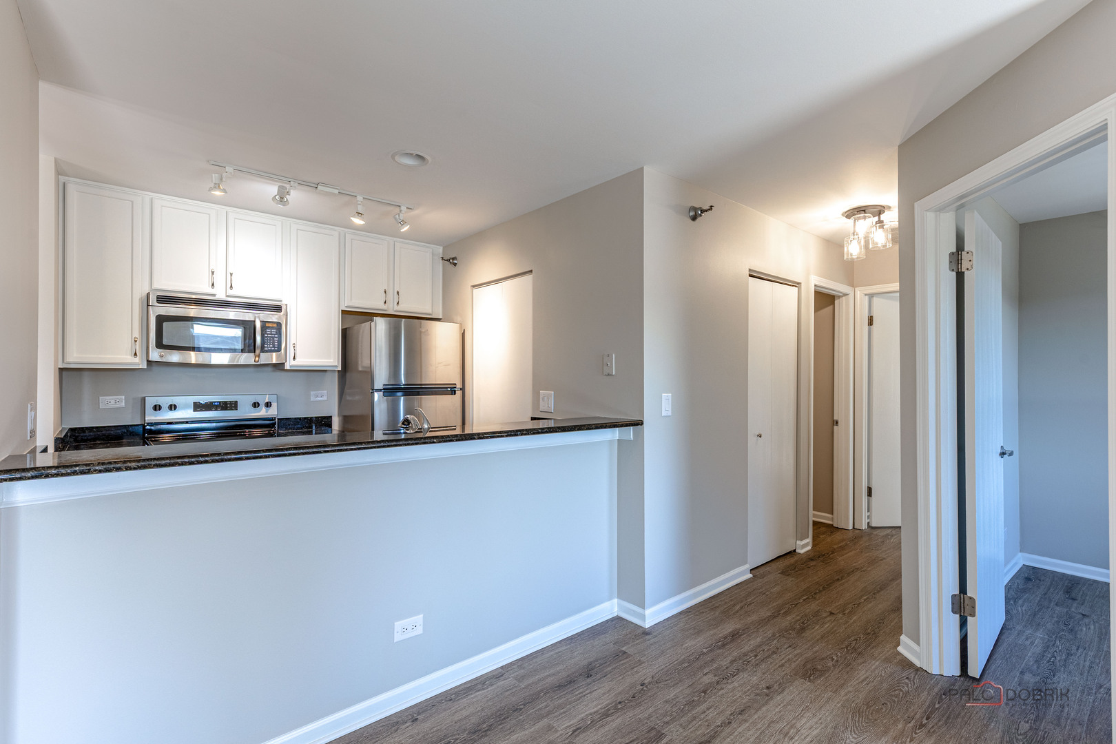 127 Glengarry Drive #307, Bloomingdale, IL 60108