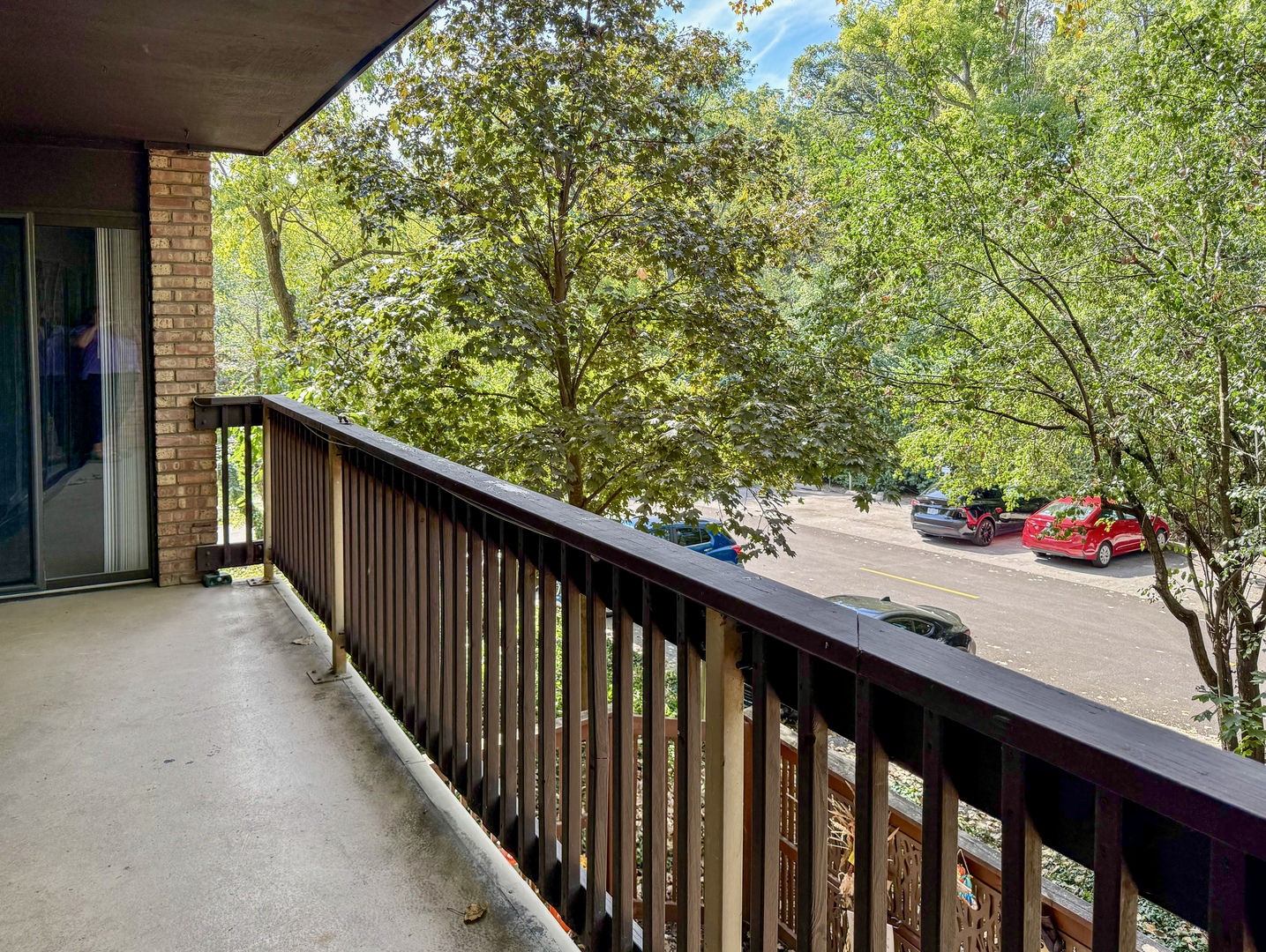 5600 Hillcrest Lane #2L, Lisle, IL 60532