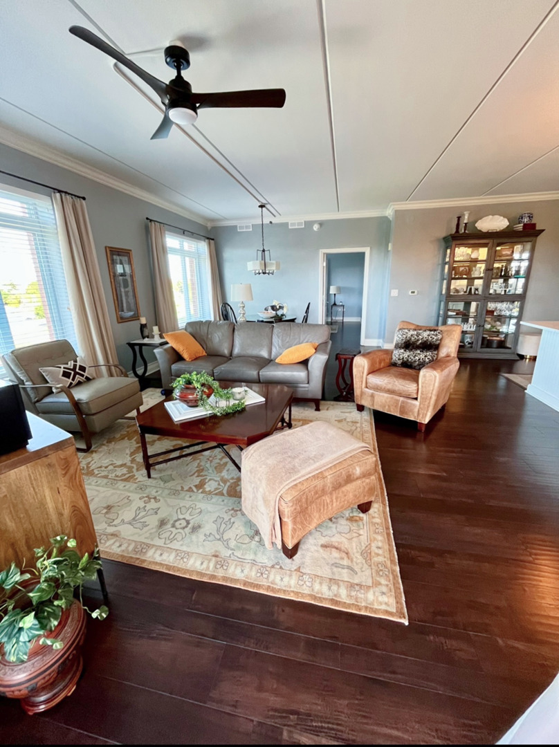 1199 E Port Clinton Road #304, Vernon Hills, IL 60061