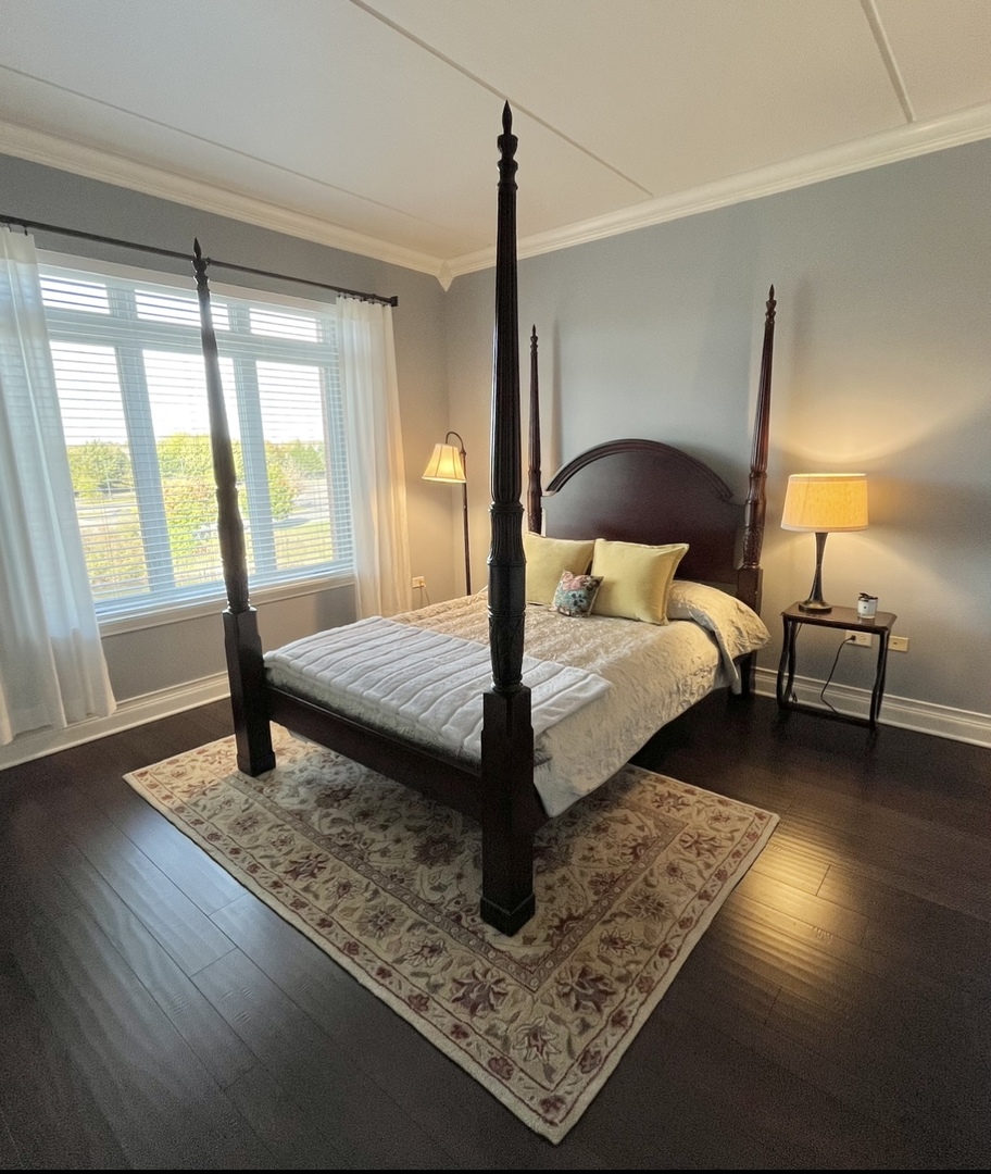 1199 E Port Clinton Road #304, Vernon Hills, IL 60061