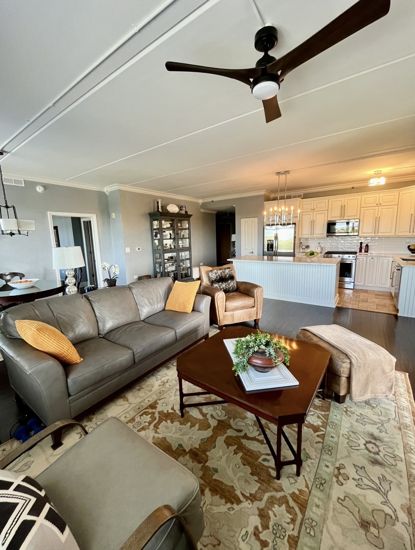 1199 E Port Clinton Road #304, Vernon Hills, IL 60061