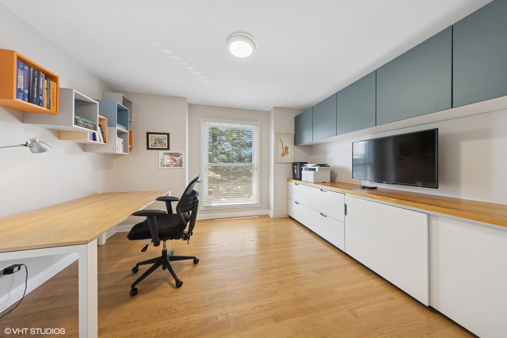 28 S Clay Street, Hinsdale, IL 60521