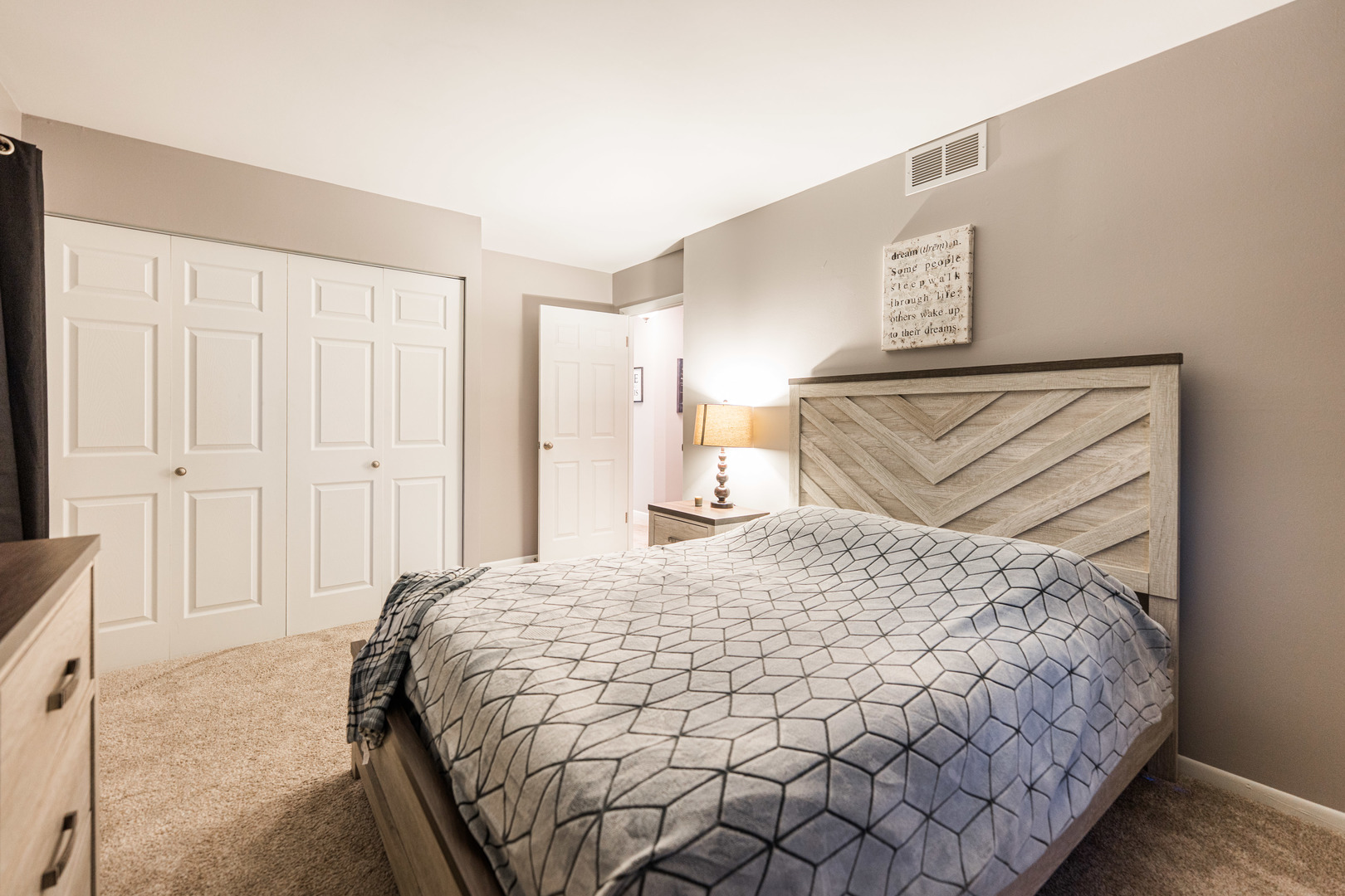 716 E Wilson Avenue, Lombard, IL 60148