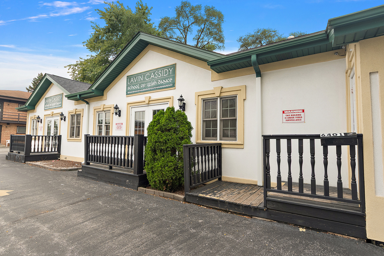 6401 W 107th Street, Worth, IL 60482