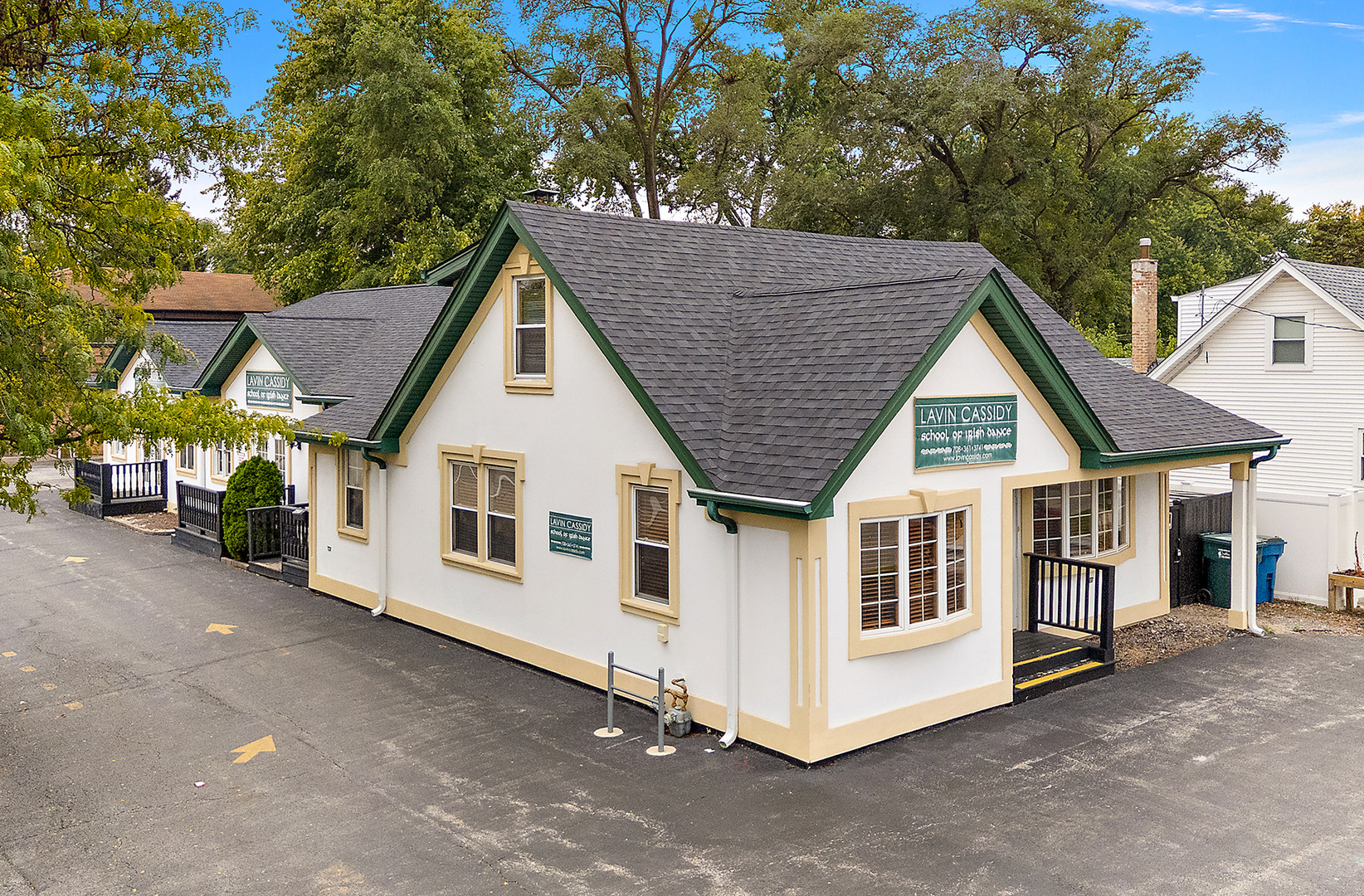 6401 W 107th Street, Worth, IL 60482