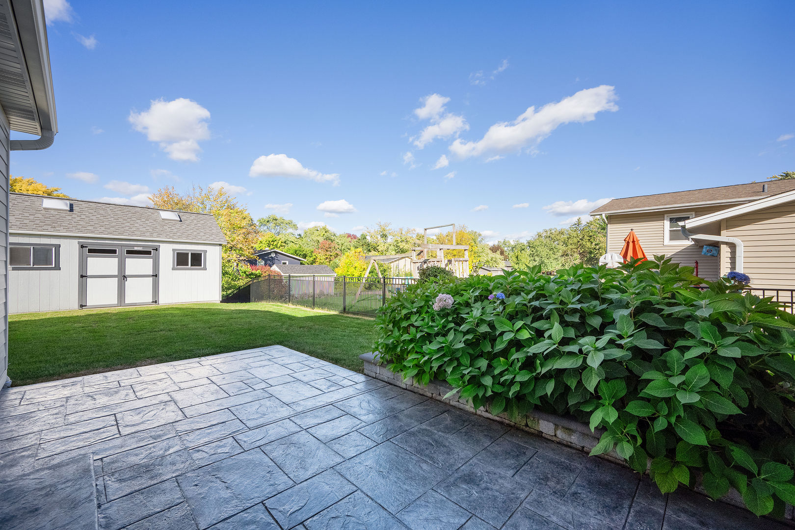 742 Ridgeview Street, Downers Grove, IL 60516
