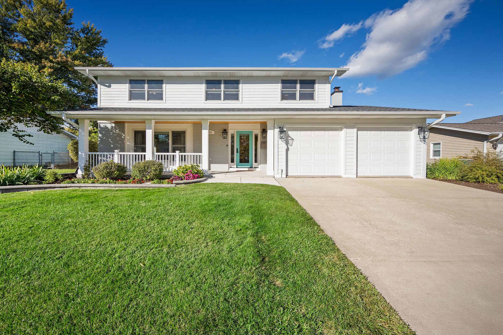 742 Ridgeview Street, Downers Grove, IL 60516