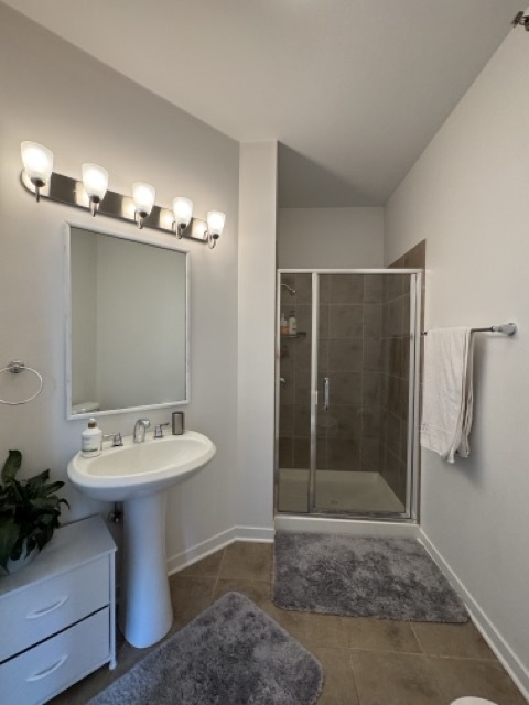 757 N Orleans Street #1206, Chicago, IL 60601