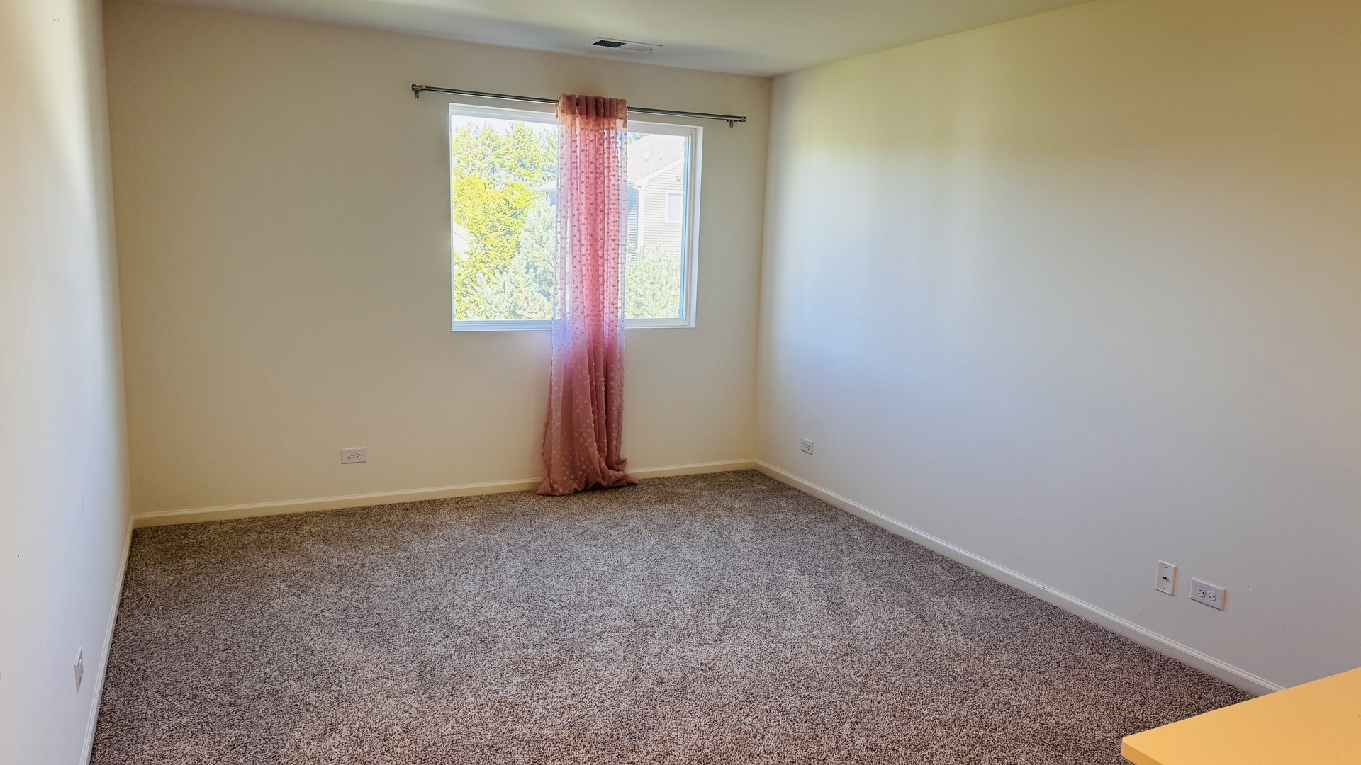 2101 Preswick Lane, Woodstock, IL 60098