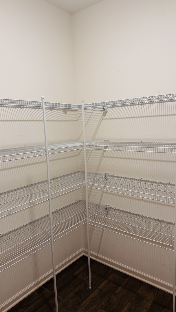 2101 Preswick Lane, Woodstock, IL 60098