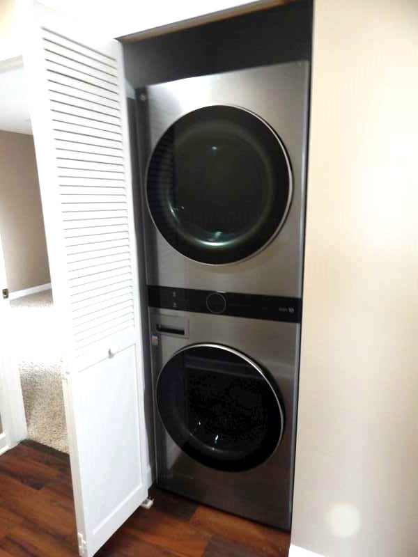 1216 Calico Avenue, Naperville, IL 60564