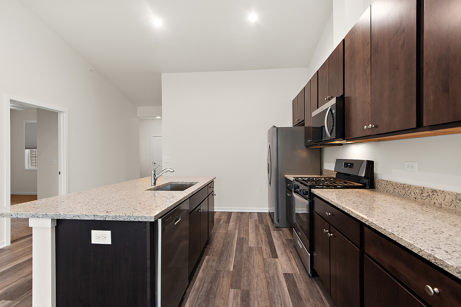 69 Olympus Drive, Tinley Park, IL 60477