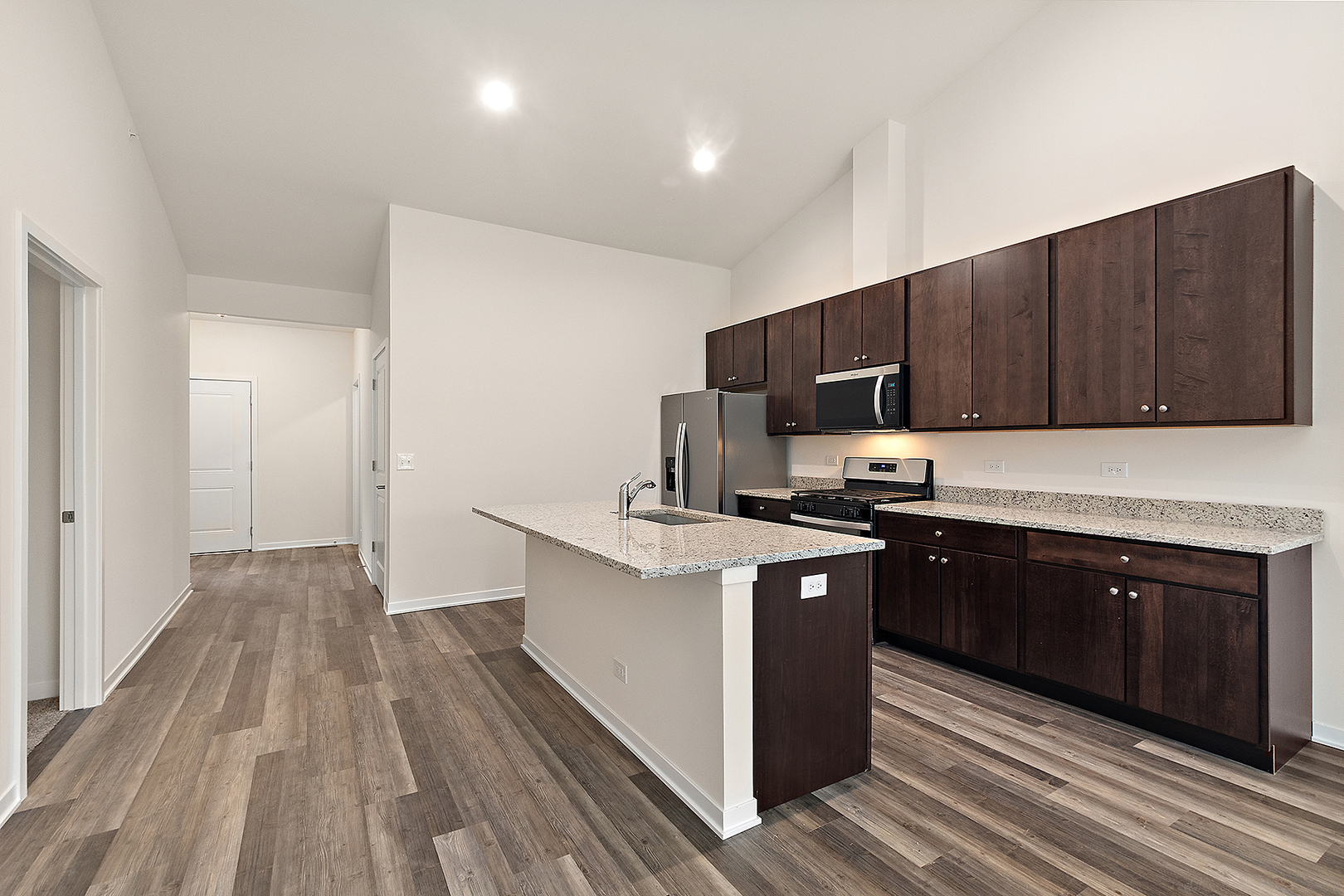 69 Olympus Drive, Tinley Park, IL 60477