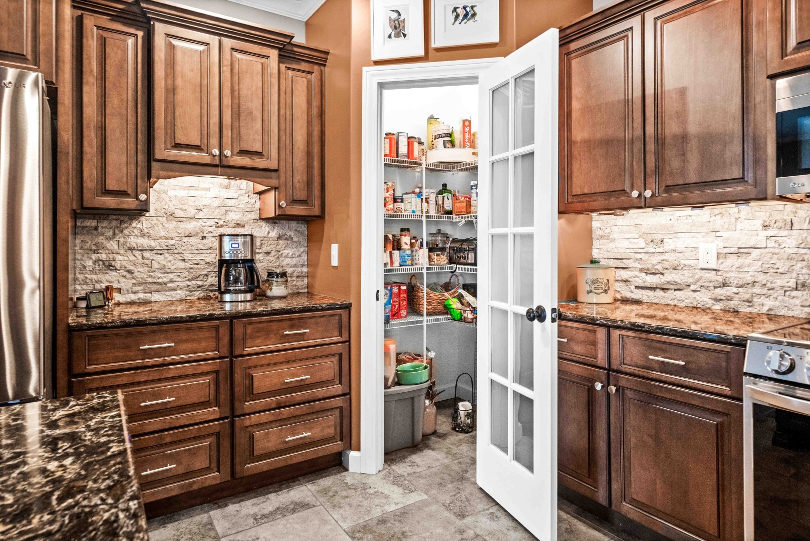 2611 Piney Run, Bloomington, IL 61705